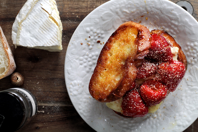 strawberry-brie-grilled-cheese16